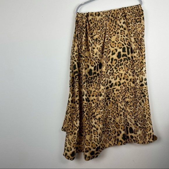 Bring it Animal Print Rectangle Scarf - Picture 1 of 4